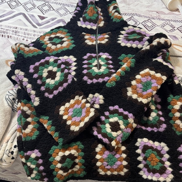 SAMSOE Multicolor Patterned Sweater - Picture 7 of 8